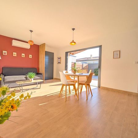 Daya Lodge. LʼIsle-sur-la-Sorgue Eksteriør billede